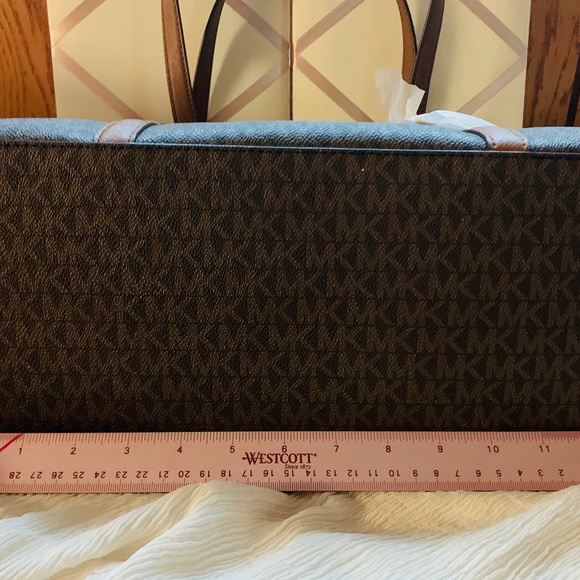 MICHAEL KORS DOUBLE ZIP WRISTLET JETSET IN BROWN/ACORN. TECH WALLET NEW W/TAGS - Picture 11 of 14